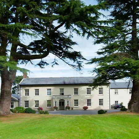 Heyward Mews No 1 *